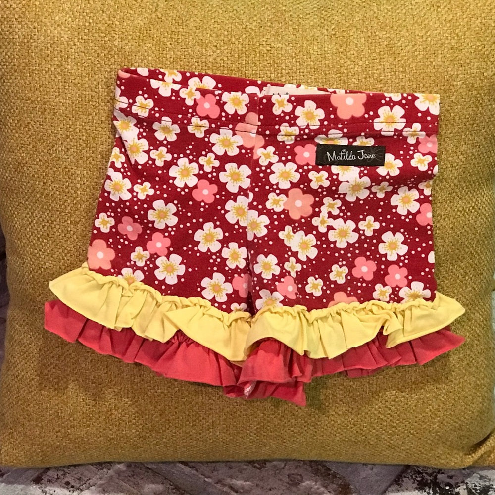 Matilda Jane French fry shorties size 2..